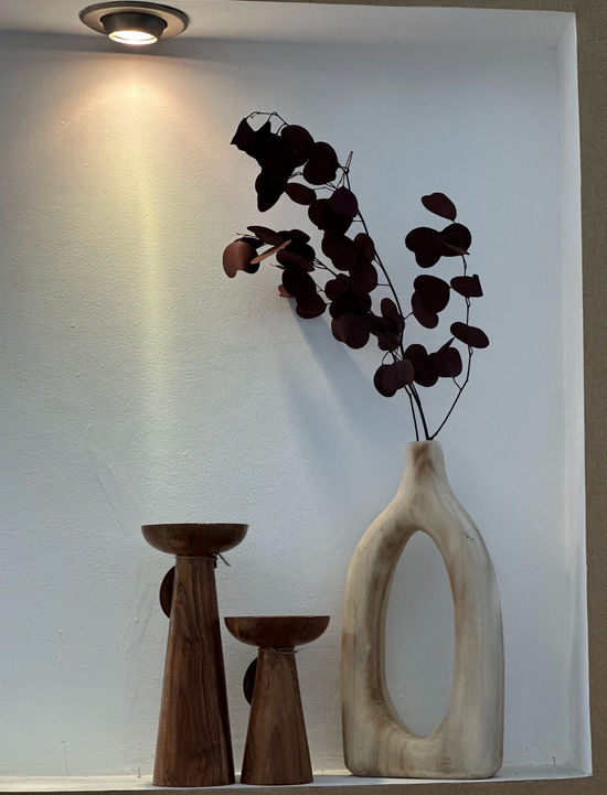 Florero de madera café rustico