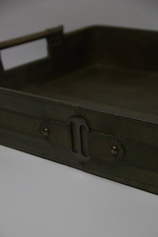 Bandeja rectangular de cuero verde