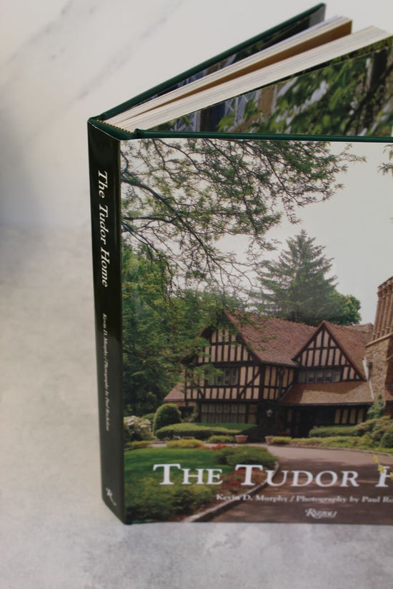 Libro Tudor Home